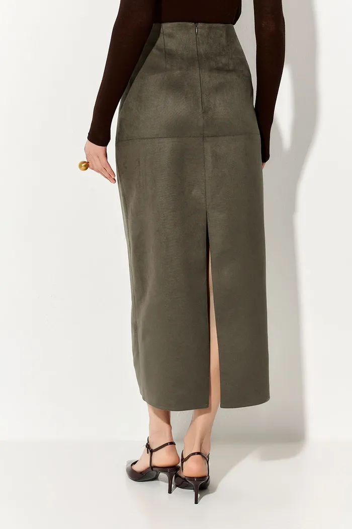 Юбка карандаш из экозамши цвета хаки