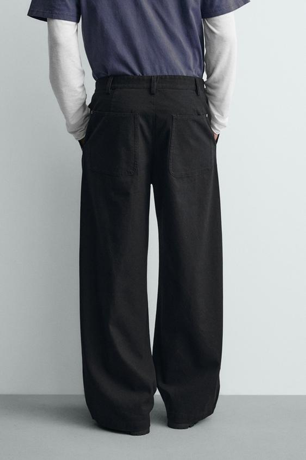 ZARA БРЮКИ WIDE FIT НА НАВЕСНОЙ ПЕТЛЕ, ЧЕРНЫЙ