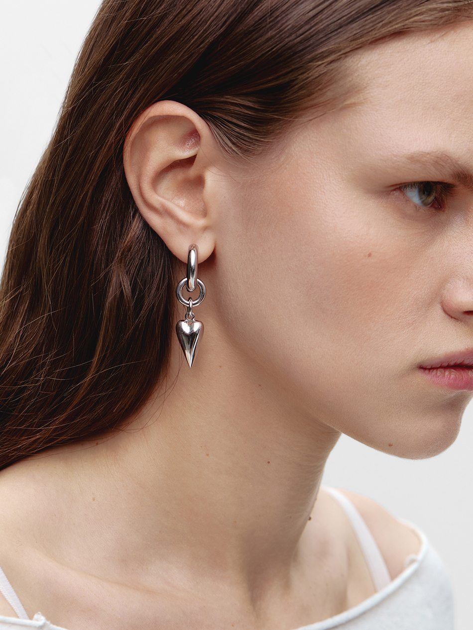 СЕРЬГИ "WINKING HEART".