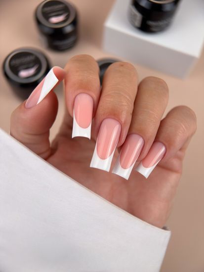 Жидкий бескислотный гель Enigmanic SMART gel 04 30 гр.