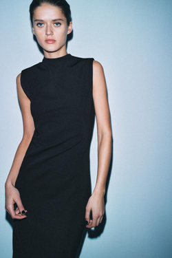 ZARA ПЛАТЬЕ С ОТКРЫТОЙ СПИНОЙ, ЧЕРНЫЙ