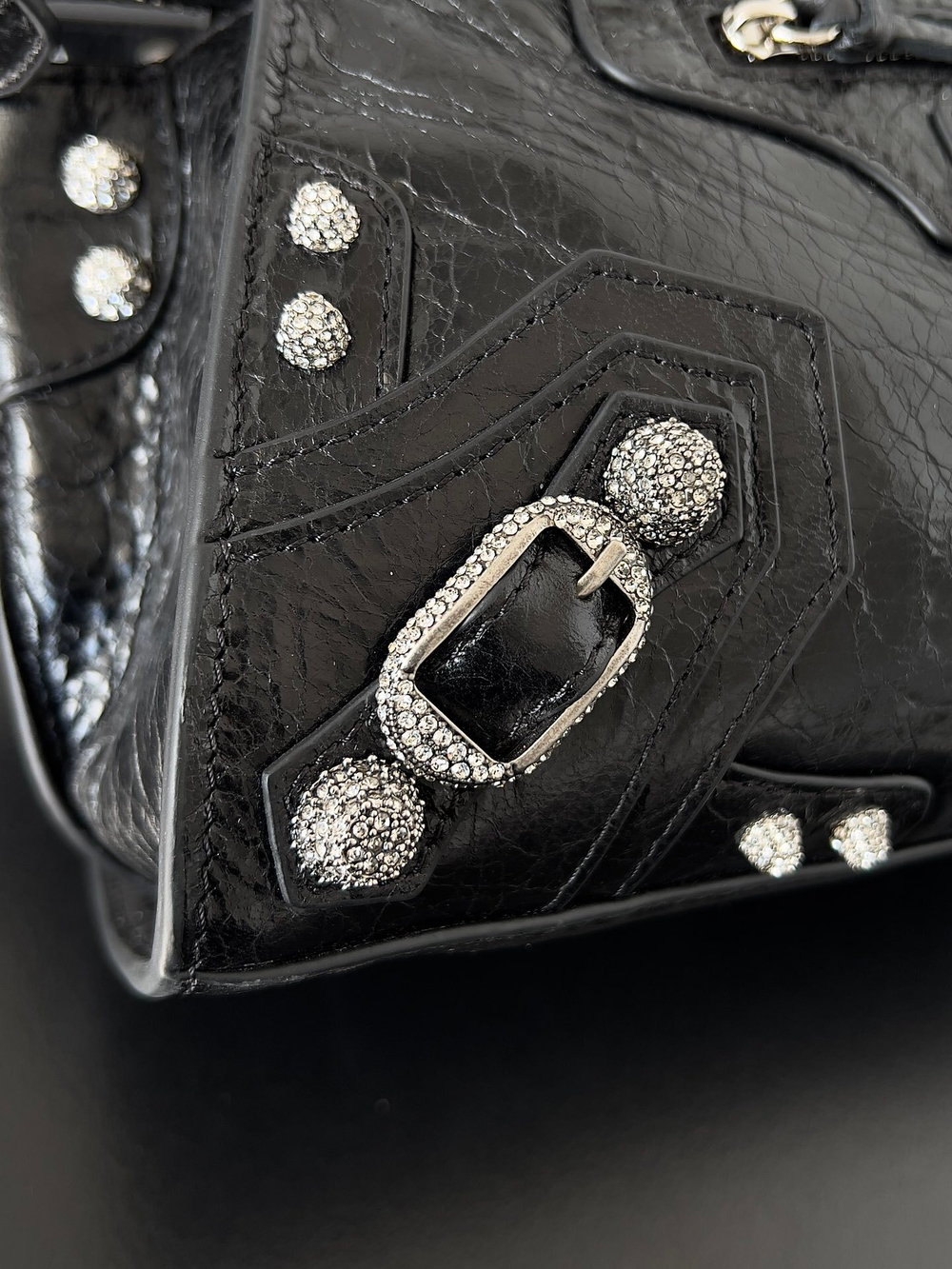 Balenciaga Neo Cagole City Small Bag 26 cm