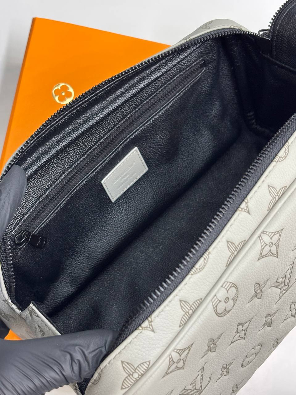 Косметичка Louis Vuitton