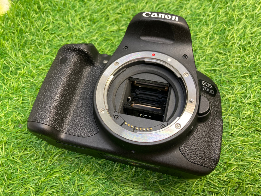 Canon 700D 1000 кадров