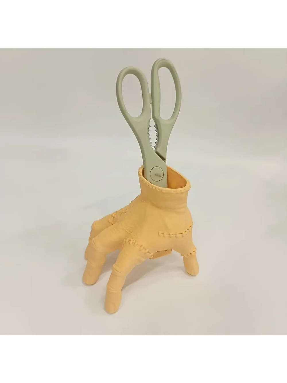 Вещь Wednesday (карандашница), сливочный цвет,3D печать