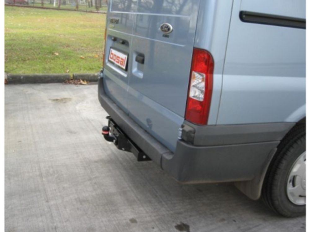 Фаркоп на Ford Transit 2014-, в т.ч. для удлиненной базы. Без выреза в бампере. Тип шара: F. Нагрузки: 2500/120 кг, масса фаркопа 34,2 кг (без электрики в комплекте) - 3984-F Oris