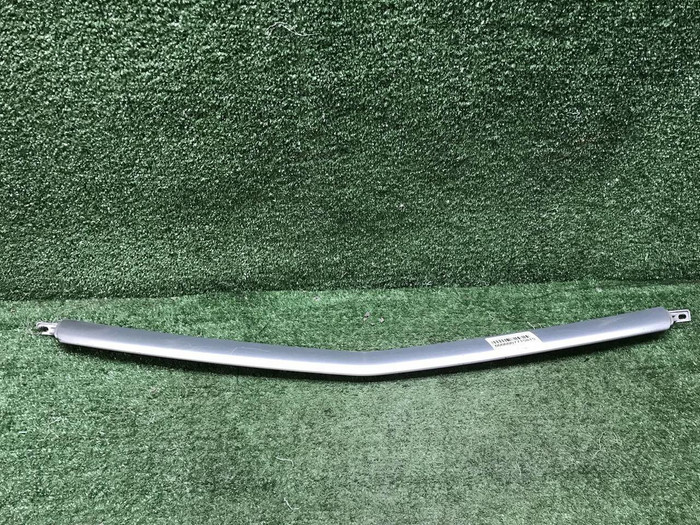 Молдинг решетки радиатора Geely Coolray (19-24)