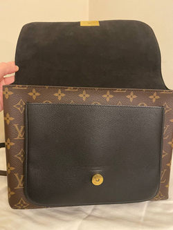 Сумка Louis Vuitton
