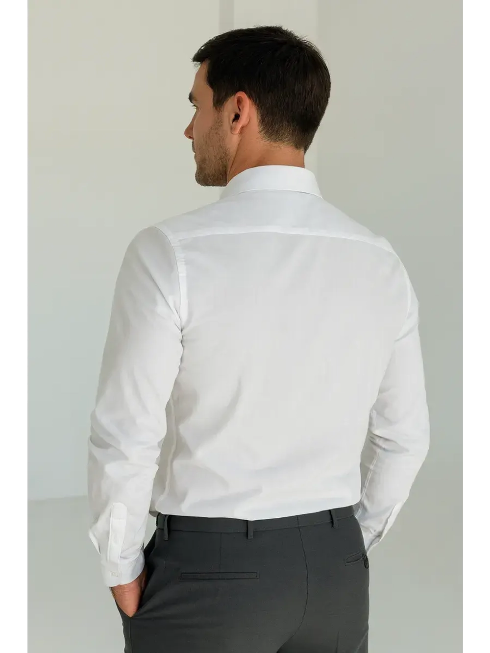 Рубашка приталенная с длинным рукавом слим