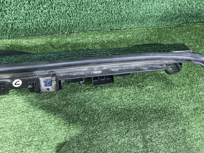 Решетка радиатора Toyota Land Cruiser Prado 150 (2017-н.в.)