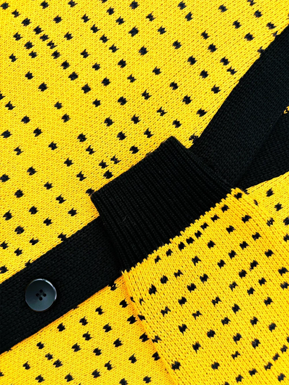 Кардиган на пуговицах