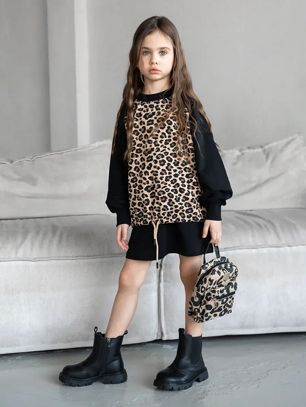 Костюм для девочки с юбкой леопардовый