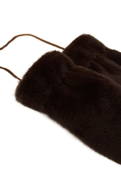 Варежки зимние из эко-меха шоколадного цвета