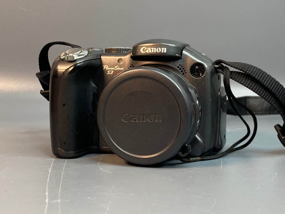 Canon PowerShot S3 IS