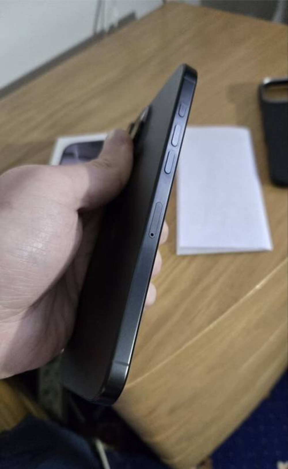 Apple iPhone 16 Pro Max