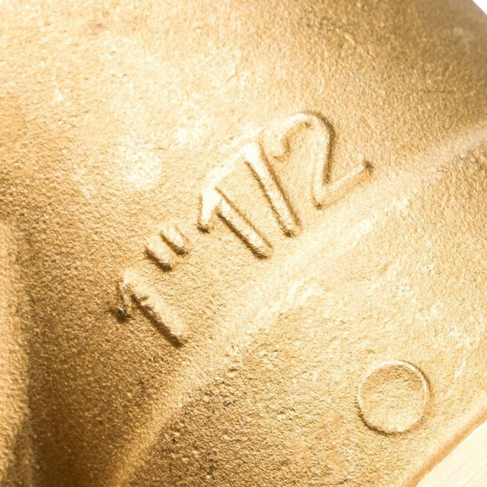 Уголок ВР-ВР 1 1/2" Stout