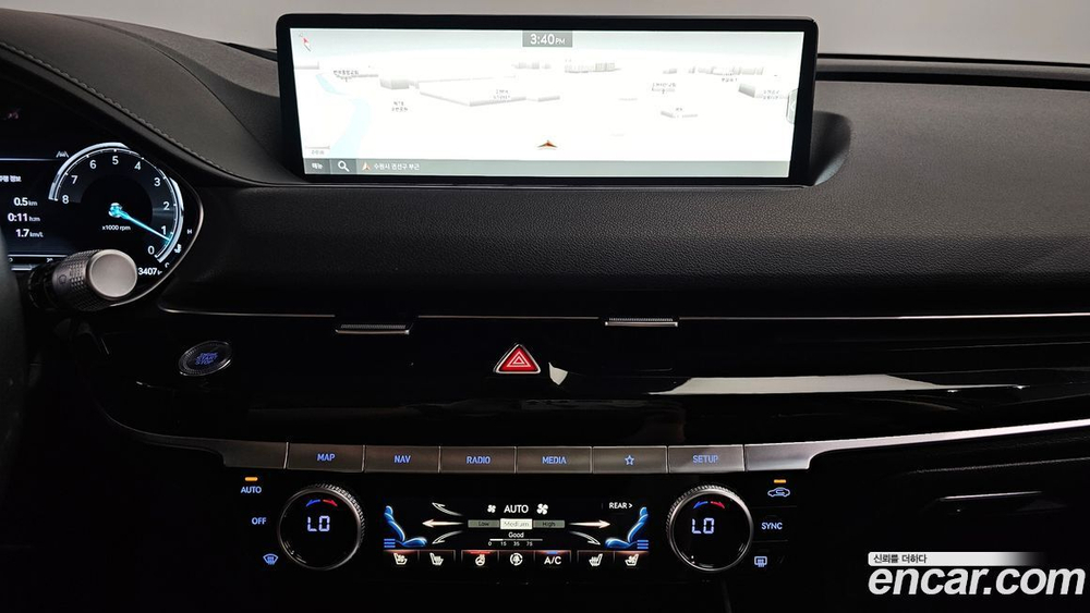 Genesis G80 (RG3) Бензин 2.5 Turbo 2WD (01.2022)