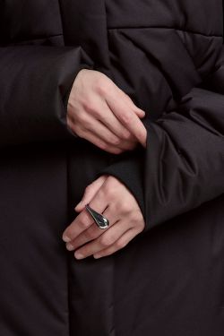 Куртка зимняя на утеплителе Isosoft черного цвета