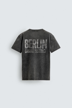 ZARA ФУТБОЛКА С КОНТРАСТНЫМ ПРИНТОМ И ЭФФЕКТОМ ПОТЕРТОСТИ, СЕРЫЙ