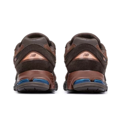 New Balance 2002R "Brown"