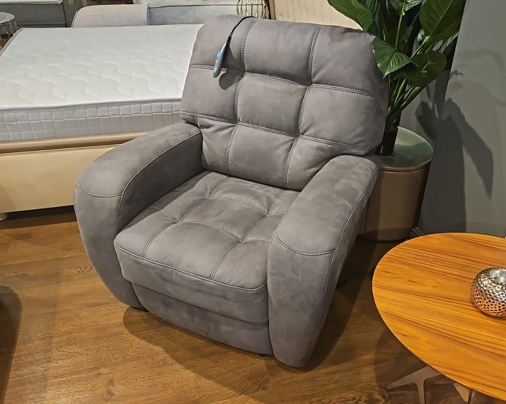 Комплект Форсайт Britannica. Диван-кровать и кресло-реклайнер с электрическим приводом раскладывания