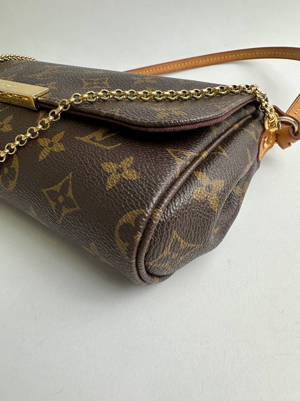 Cумка Louis Vuitton Favorite Monogram