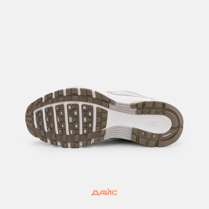 Кроссовки Nike P-6000 