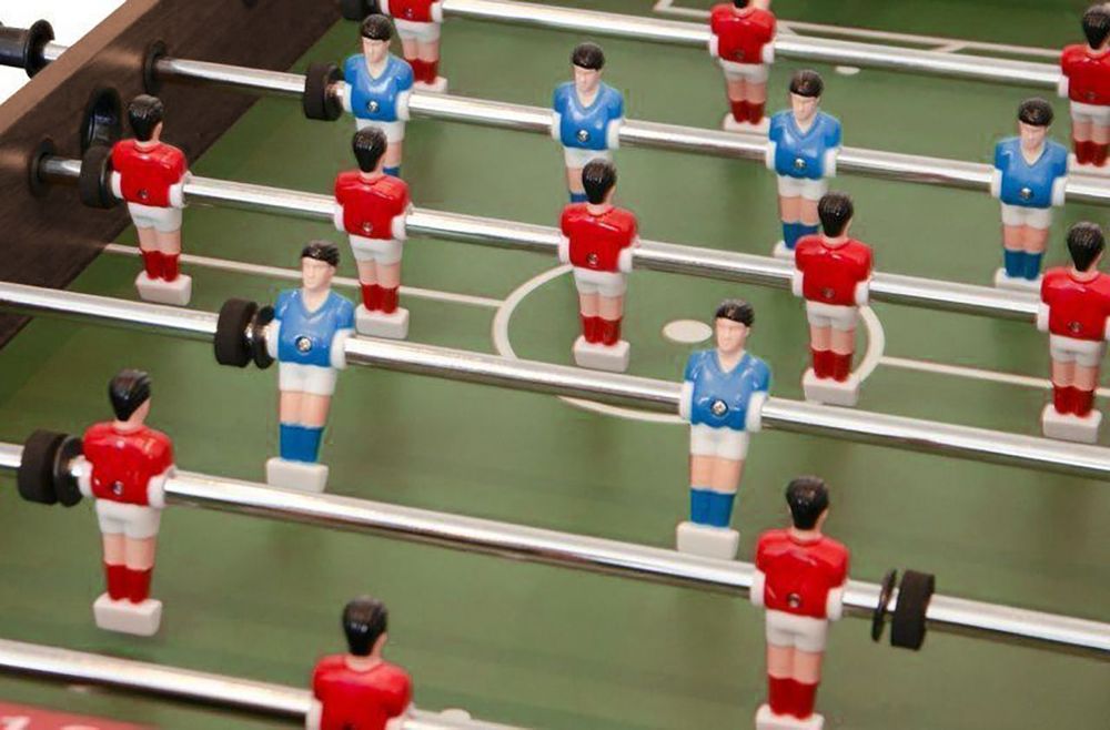 Настольный футбол (кикер) "Maccabi Mini" (121 x 61 x 81, венге, складной)