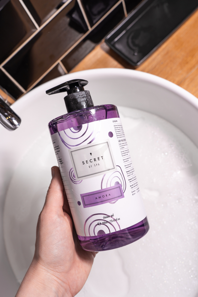 Гель для душа «Ежевика и мимоза» (Amora) SECRET OF SPA