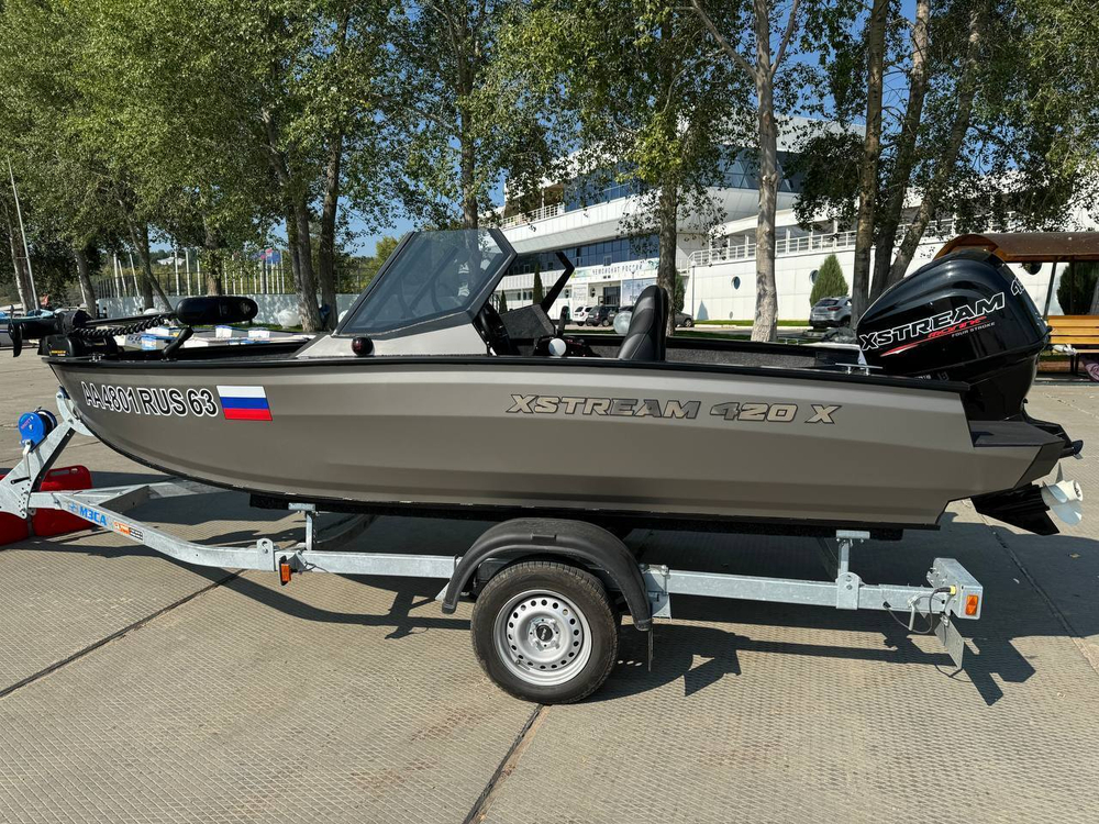 Алюминиевая лодка Xstream 420X