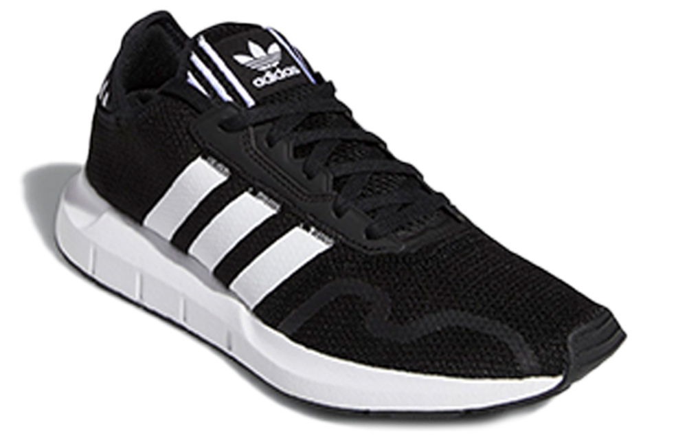 Кроссовки Adidas Originals Swift Run X