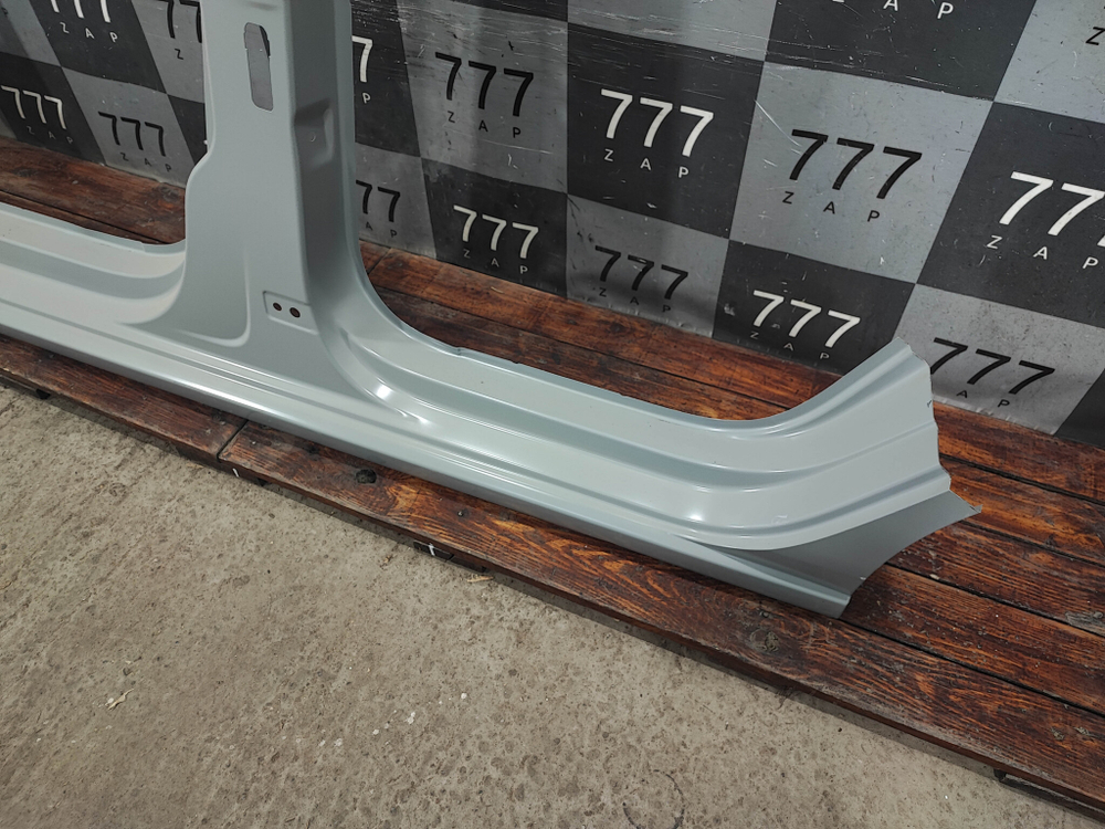 Боковина левая Volkswagen Polo 5 Sedan Новая Оригинал 6RU809605A