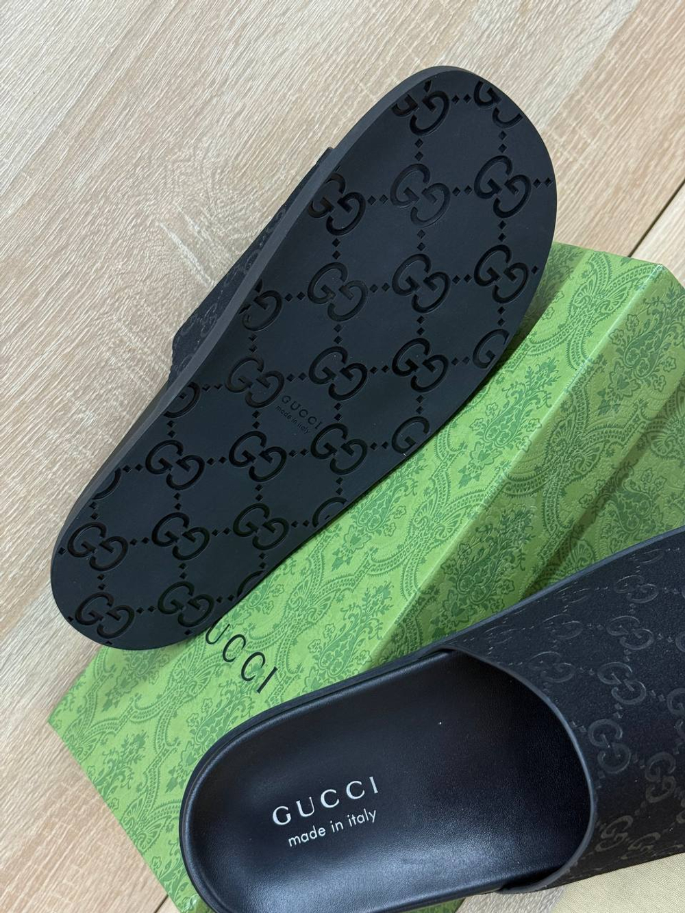 Шлепанцы Gucci