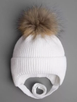 Шапка детская зимняя на завязках с помпоном