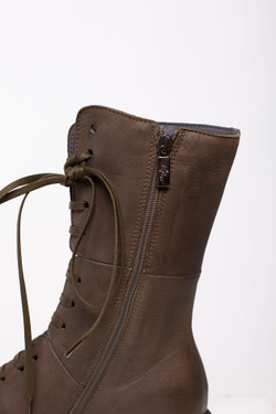 ВЫСОКИЕ БОТИНКИ