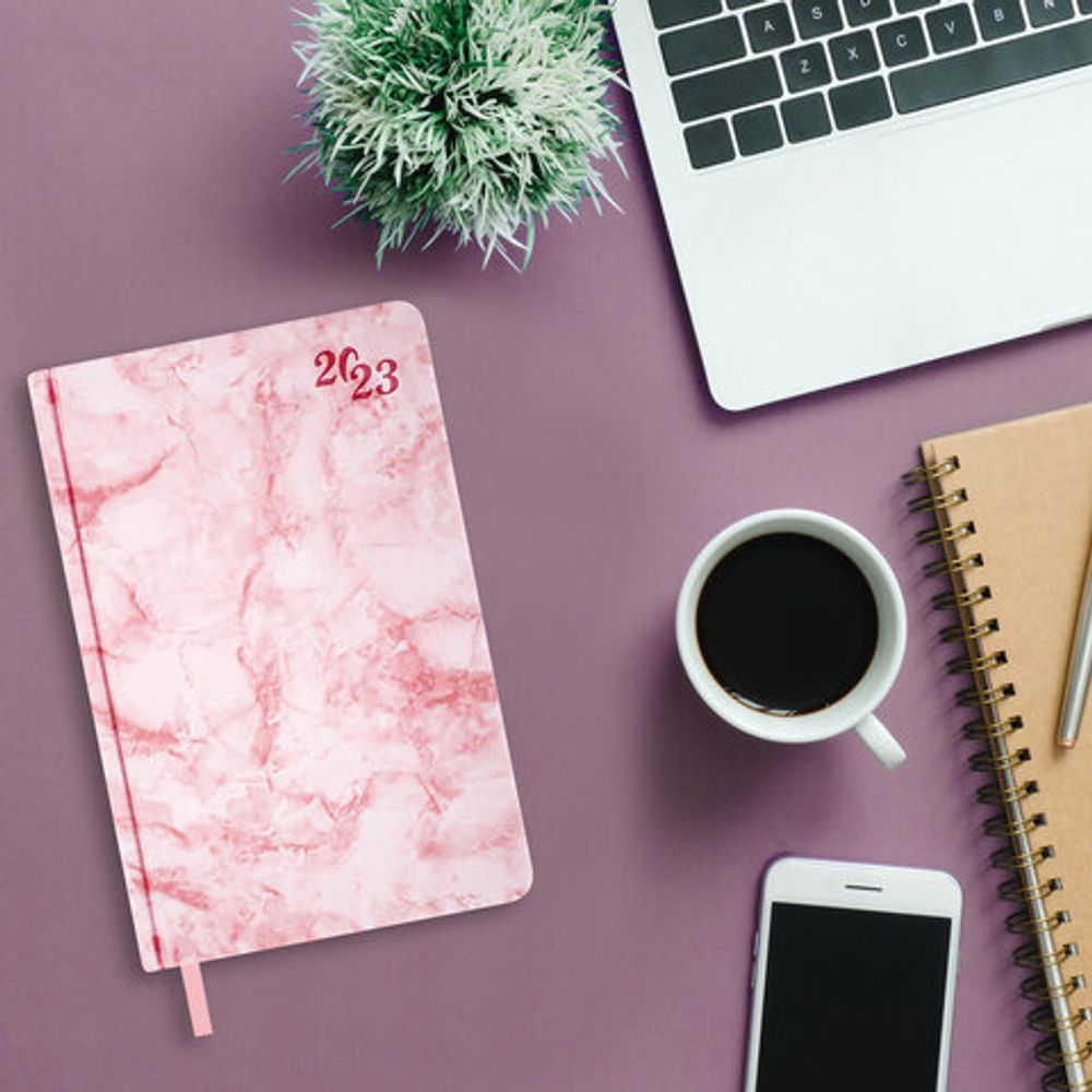 Ежедневник датированный 2023 А5 138x213 мм BRAUBERG "Marble", под кожу, розовый, 114019