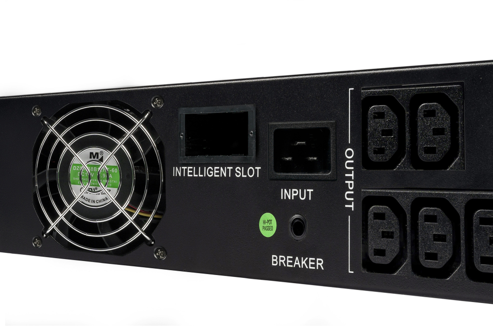 Источник бесперебойного питания  Systeme Electric SMTSE2000RMI2U