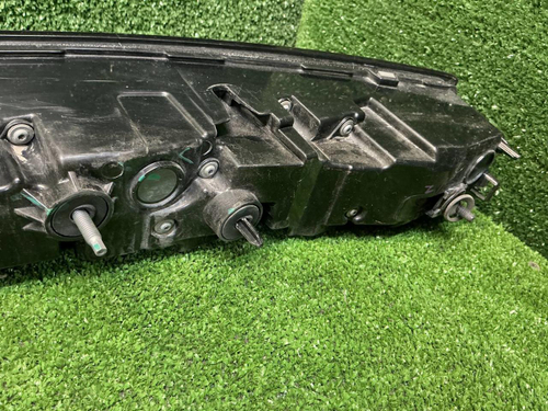 Фонарь крышки багажника Lixiang L7 (2023-н.в.)