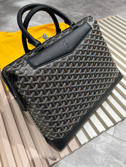 Портфель Goyard