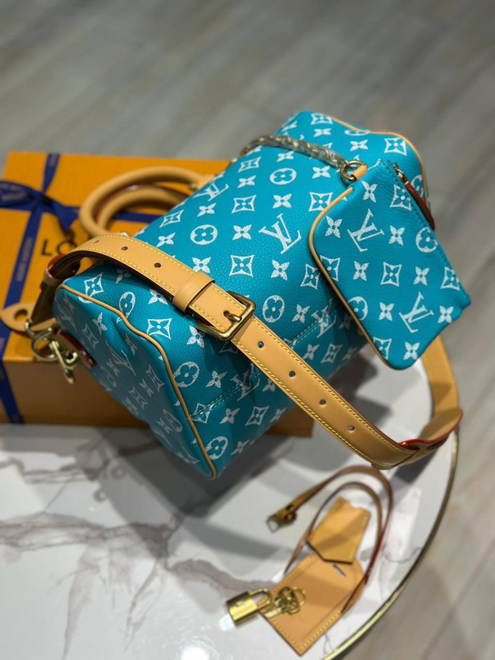Сумка Louis Vuitton