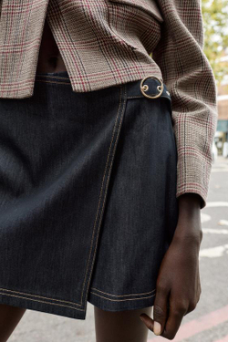 ZARА ЮБКА-ШОРТЫ С ЗАПÁХОМ И ПРЯЖКОЙ, ИНДИГО