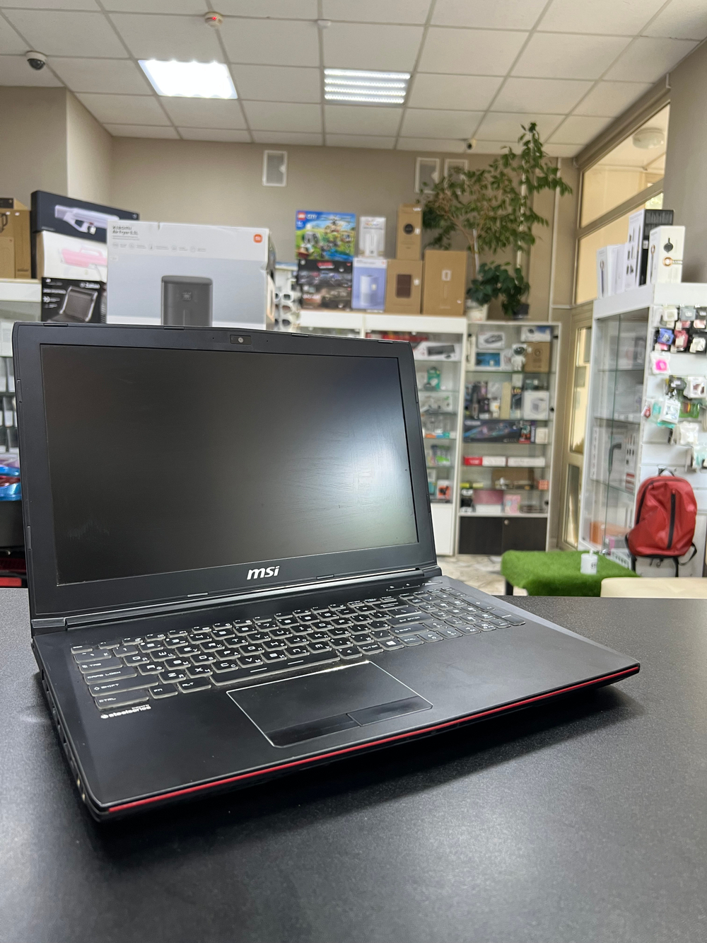 Б/У Игровой Ноутбук MSI MS-16j5