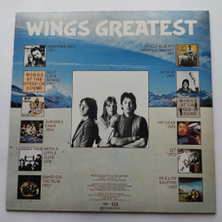 Винтажная виниловая пластинка LP Paul McCartney Wings Greatest Hits (Japan 1978) (No Obi) (Poster) Silly Love Songs