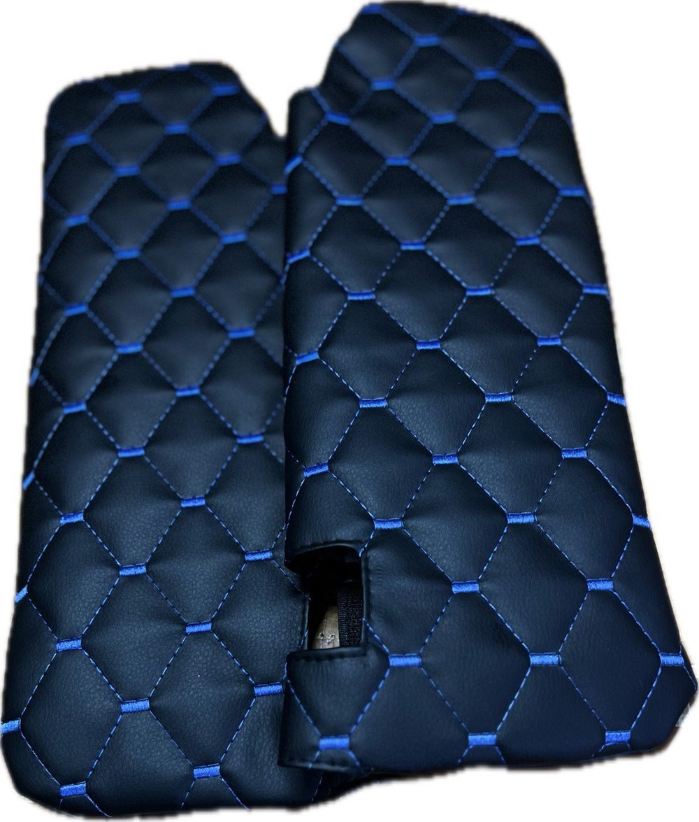 Чехлы на козырьки ЛАДА Ларгус, РЕНО Логан, Дастер, Сандеро (синяя нить Рубин)