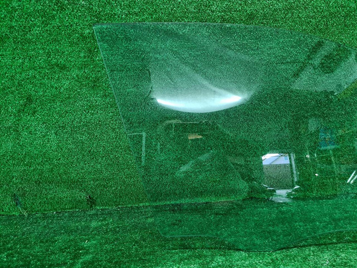 Стекло двери переднее правое Porsche Cayenne 2 958 (2010-2018)