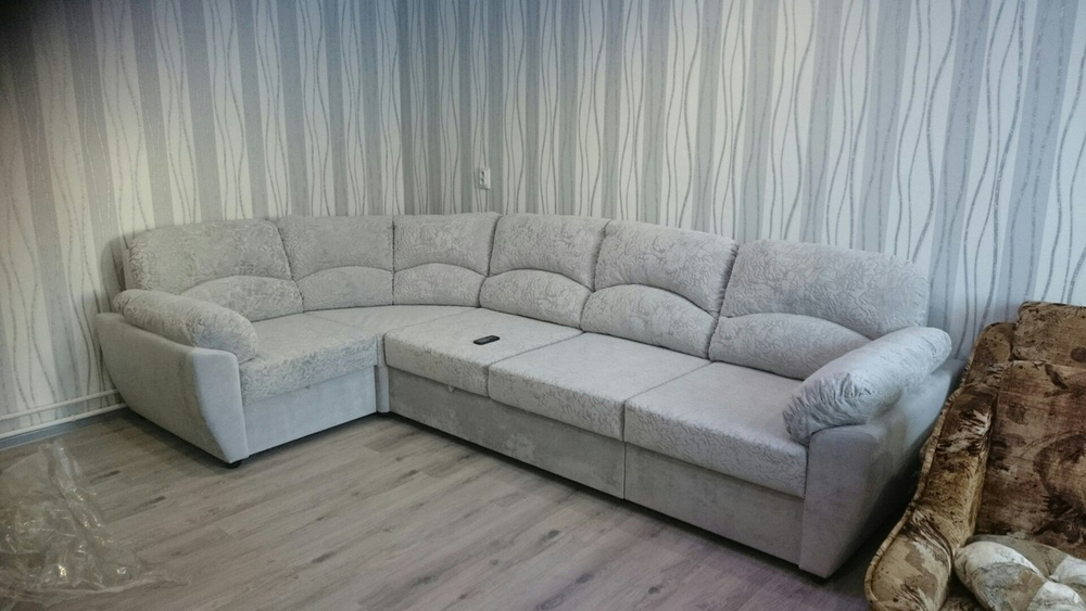 Угловой раскладной диван "ШИК"