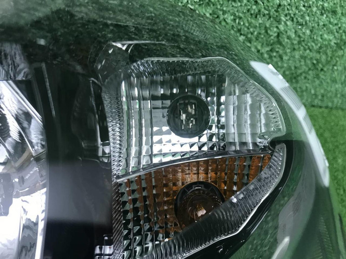 Фара левая Lada Niva Travel (2020-н.в.) галоген