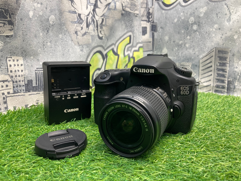 Canon 60D kit 18-55mm IS II 25.000 кадров