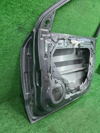 Дверь передняя правая Hyundai Tucson 1 JM (04-10)