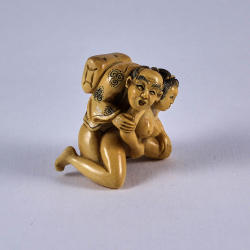 Эротическая статуэтка нэцкэ Страстные любовники